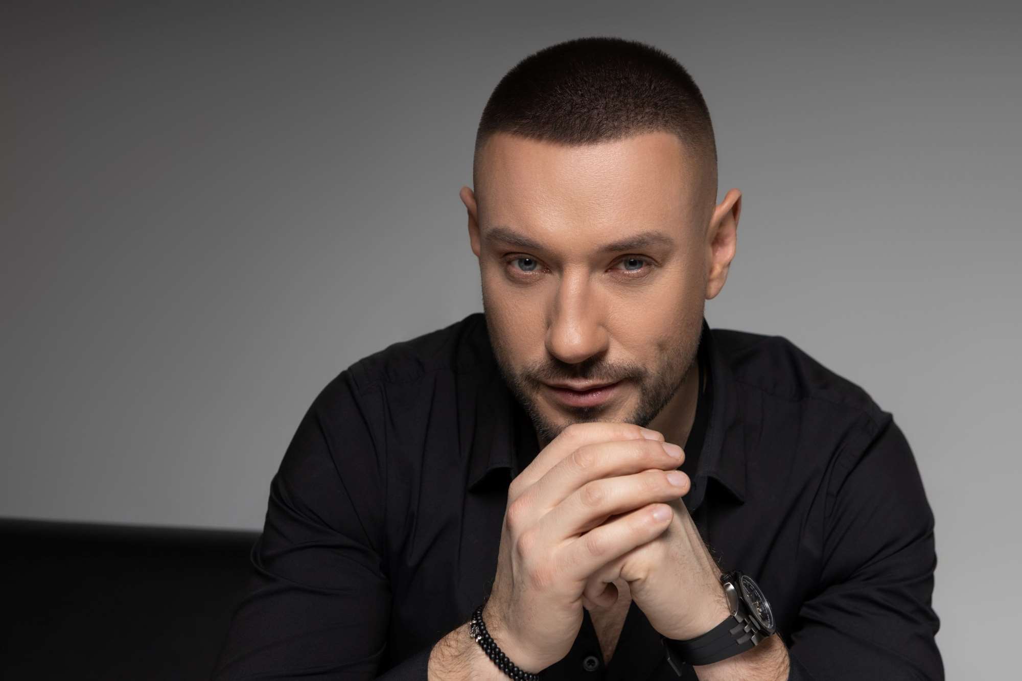 Андрій Кравченко промовив “Я тебе так люблю” і це почують мільйони