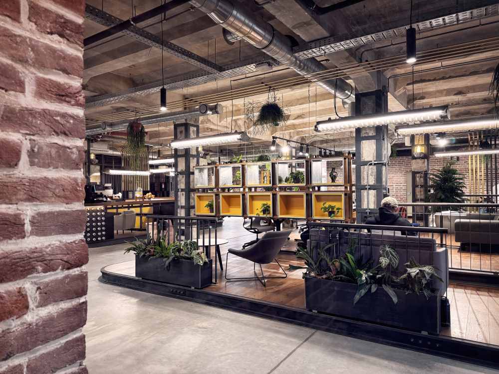 У центрі Львова відкрили новий креативний хаб LemStation